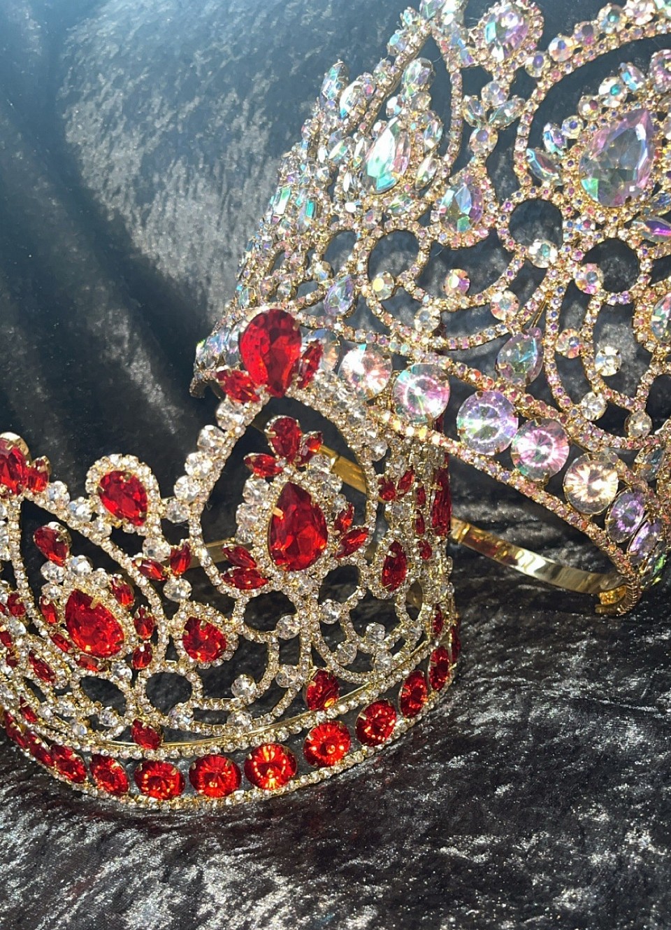 Crown the winners of Miss universe beauty uk will win